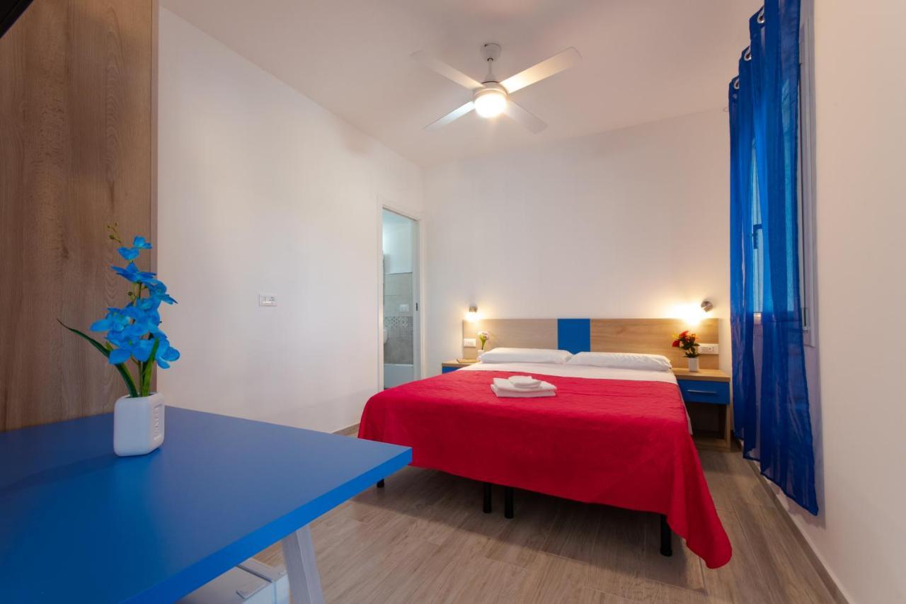 Bed & Blu Otel La Caletta Dış mekan fotoğraf