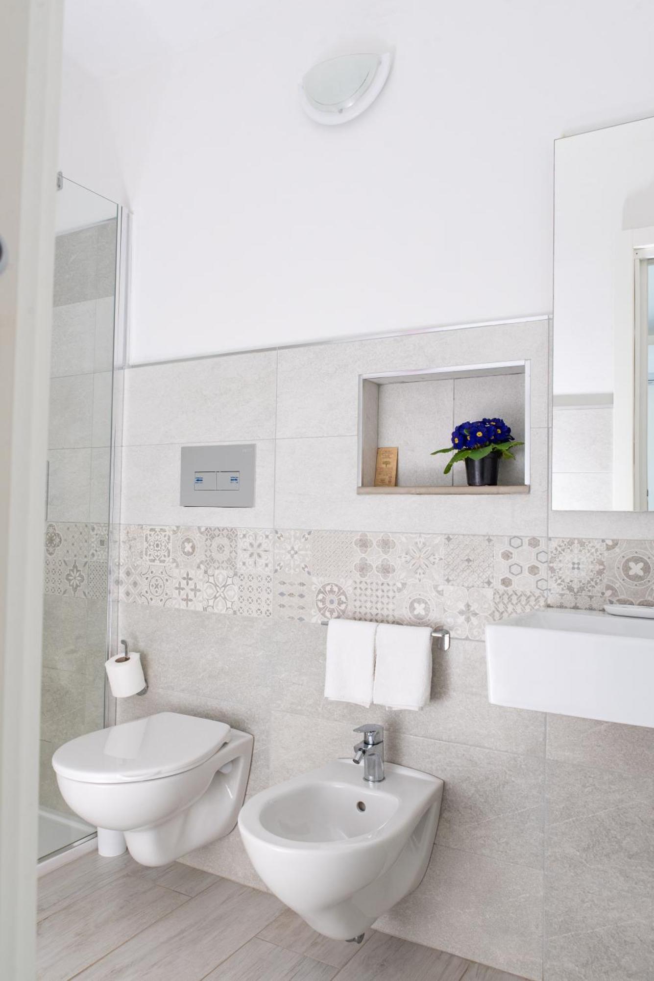 Bed & Blu Otel La Caletta Dış mekan fotoğraf